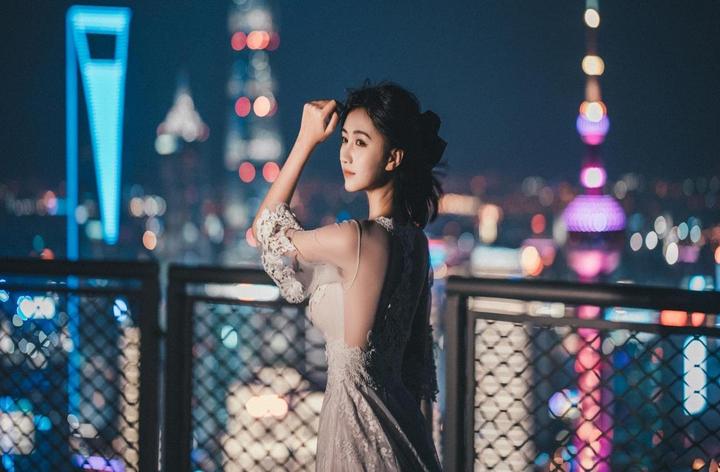 娜娜房产中介转变为网红